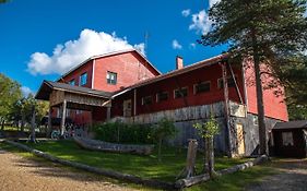 Hotel Korpikartano